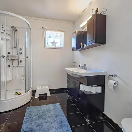 Stunning In With House Sea View *